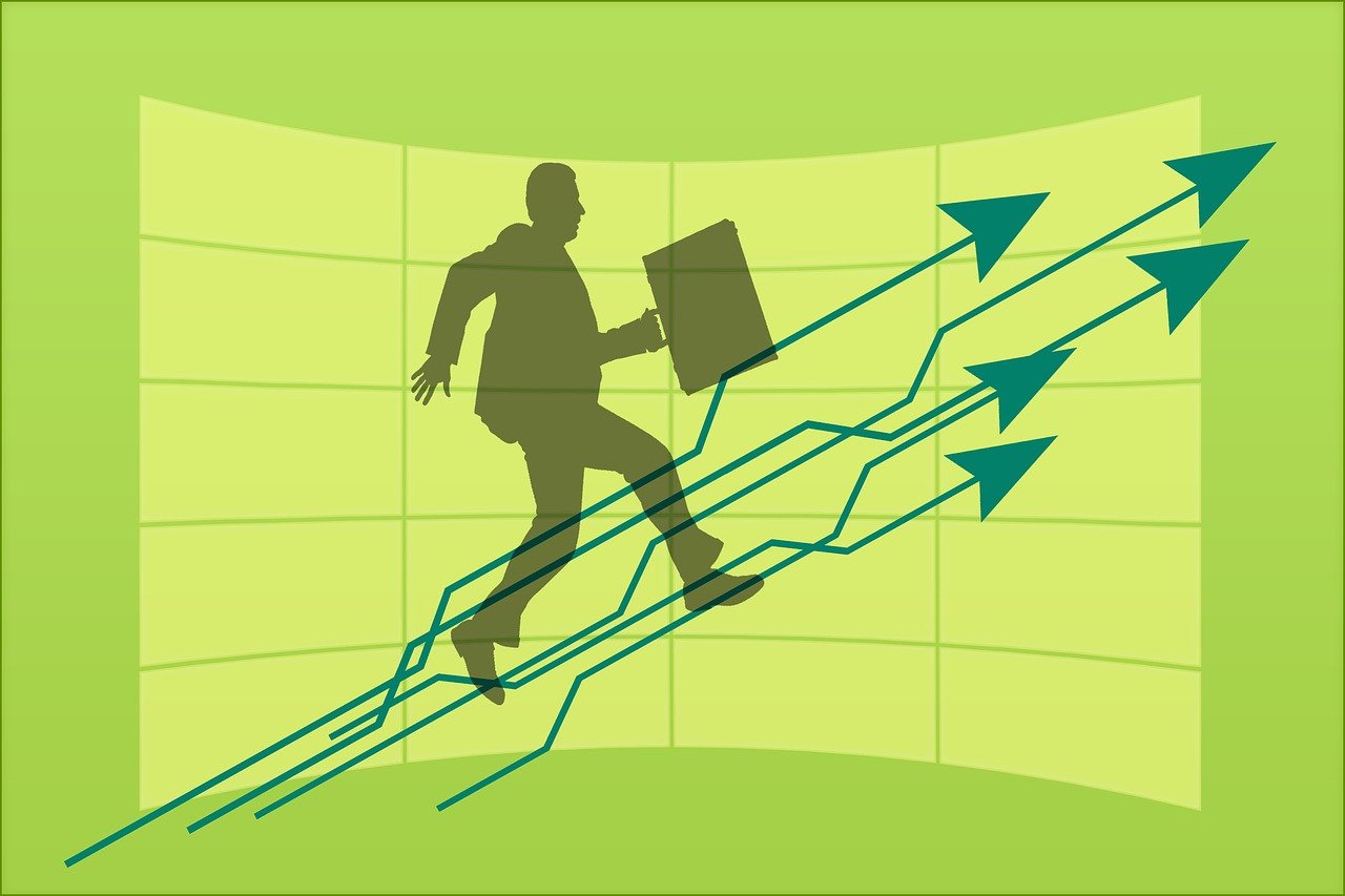 上市公司持股策略、影響及未來展望分析